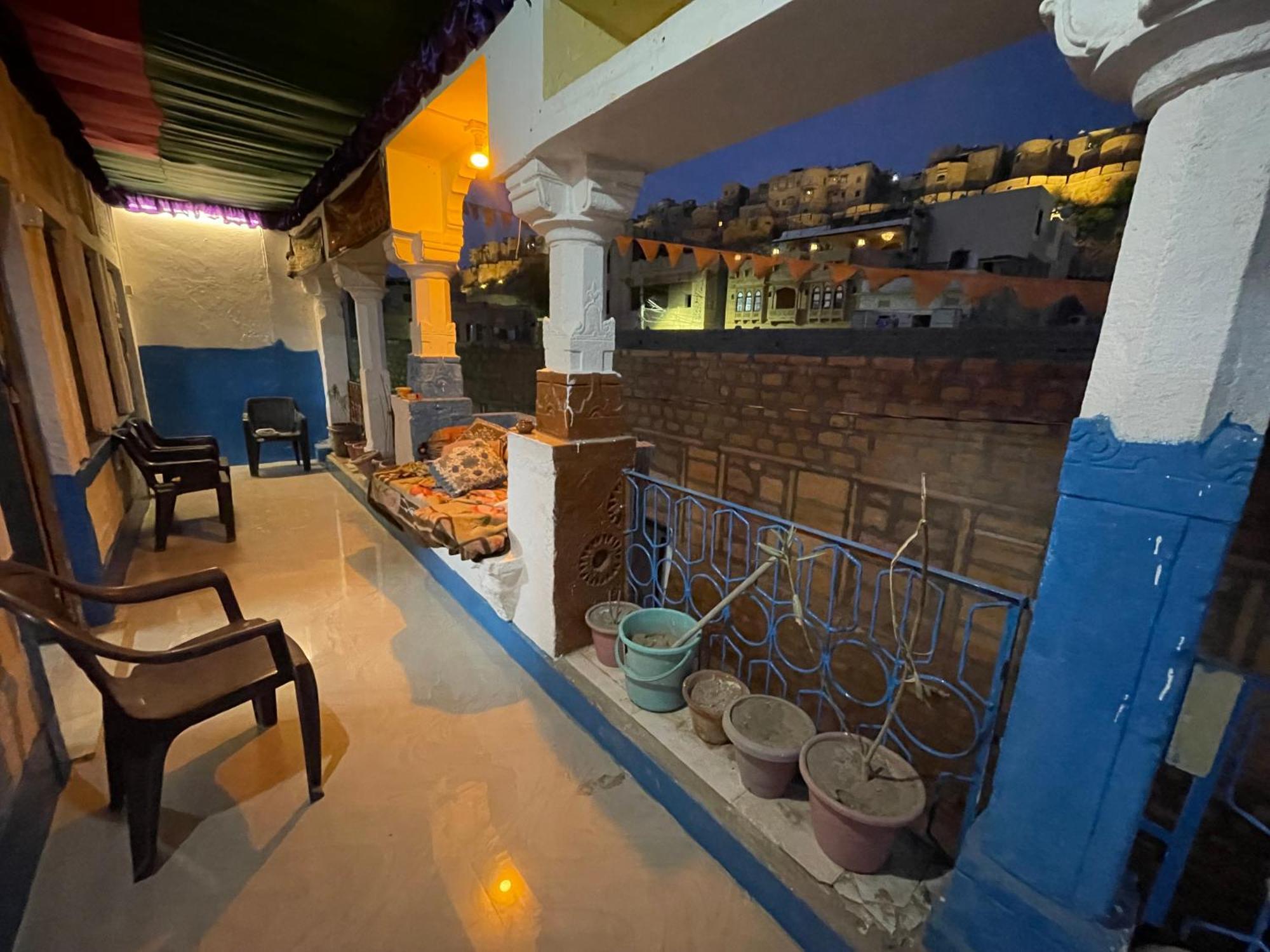 Mirvana Guest House Jaisalmer Buitenkant foto