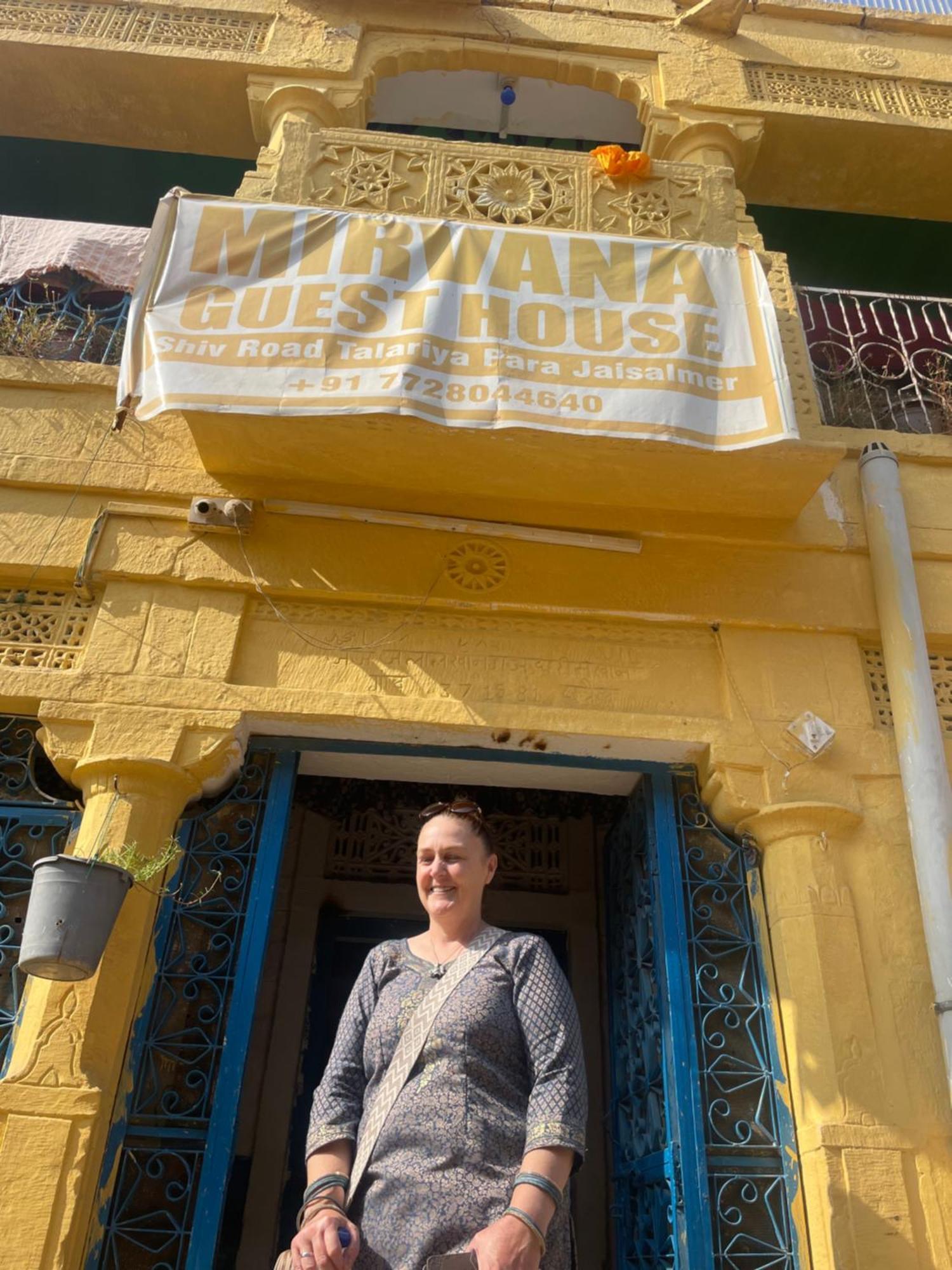 Mirvana Guest House Jaisalmer Buitenkant foto